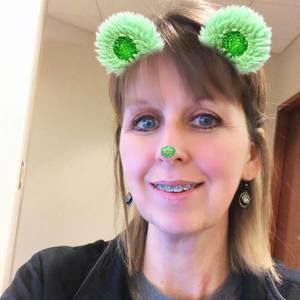 Meet your Posher, Teresa